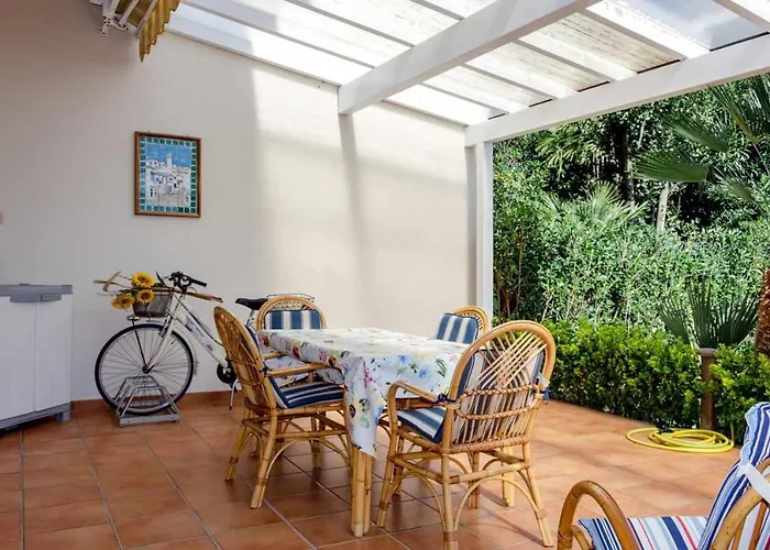 R28 - Trilocale Con Giardino A Due Passi Dal Mare Apartman
