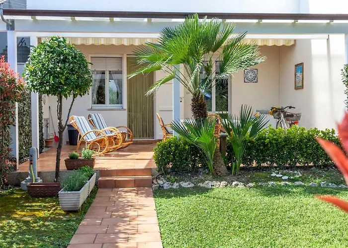 Apartman R28 - Trilocale Con Giardino A Due Passi Dal Mare